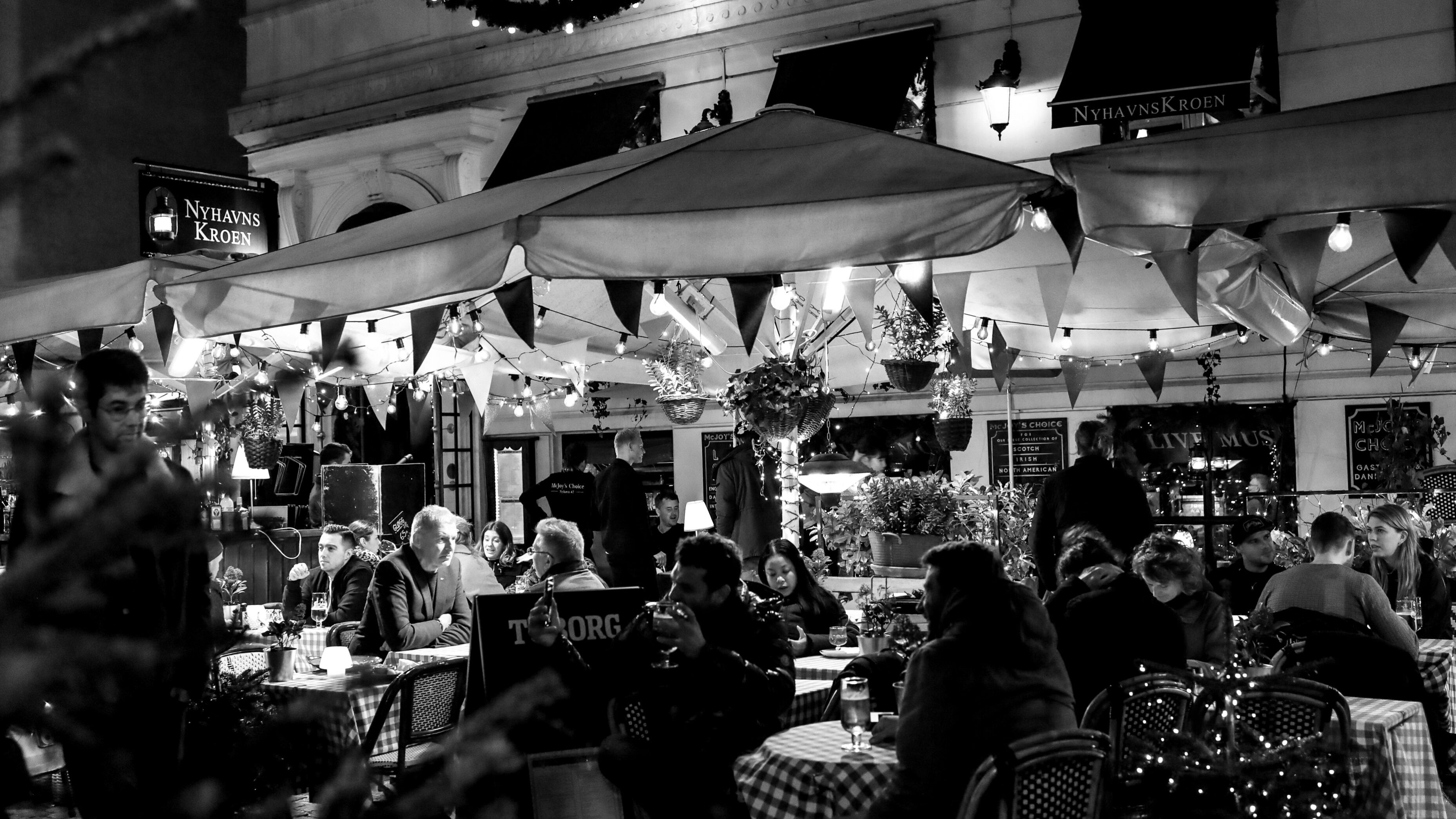 contracts overtime employment holidays